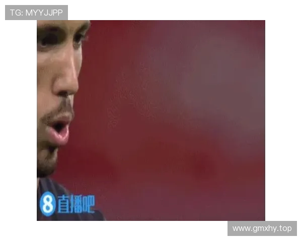 格里马尔多状态火爆六天两战连中三记任意球技惊四座